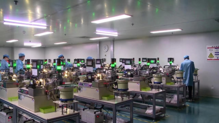 白銀 老工業(yè)基地?zé)òl(fā)新活力，電子產(chǎn)品技術(shù)研發(fā)成為新引擎